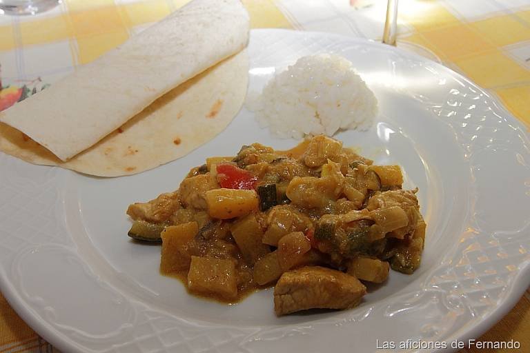Curry de pollo