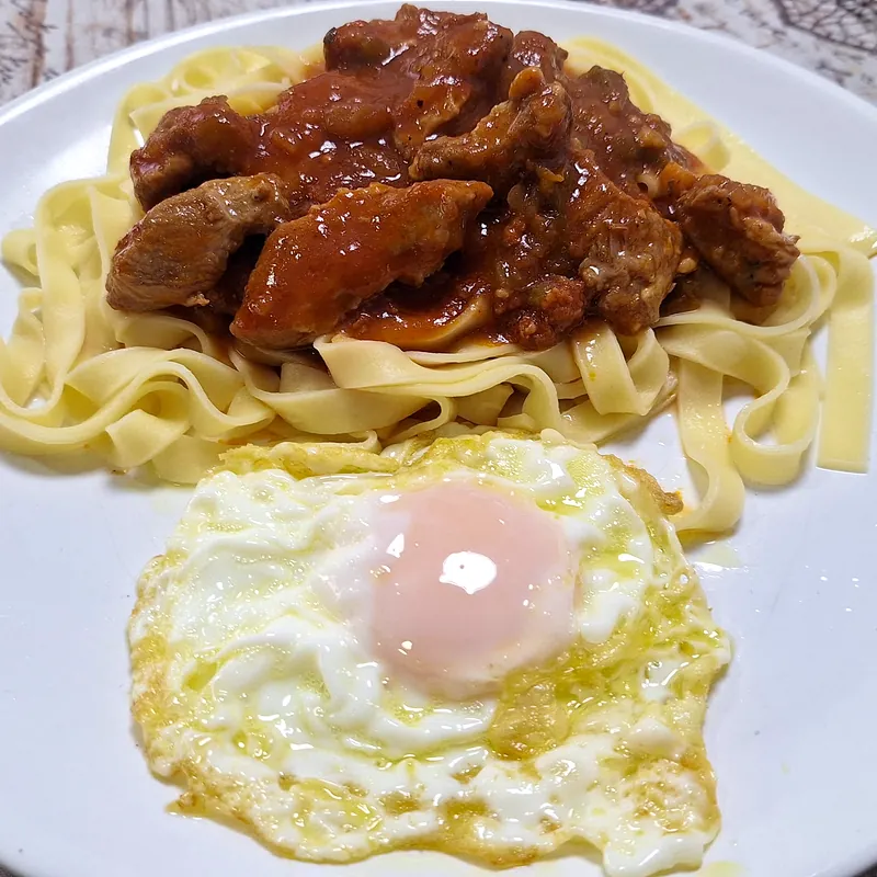 0006 magra con tomate