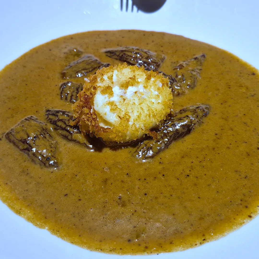 colmenillas salsa de foie